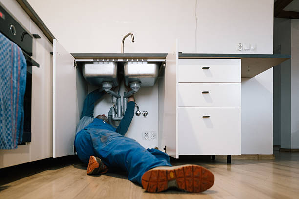 Professional Drain Cleaning technician working in Kingston, NJ